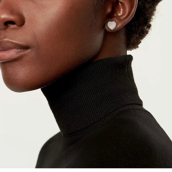 Tiffany & Co. DIAMOND Mini Heart Earrings - Picture 2 of 10